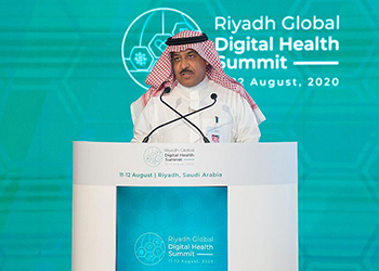  "إعلان الرياض للصحة الرقمية" يدعو إلى تمكين منظمات الصحة والرعاية بالتكنولوجيا اللازمة، معالي الدكتور بندر القيناوي 