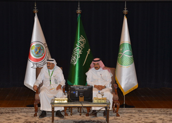 معالي الدكتور القناوي يفتتح مؤتمر اساسيات الابحاث والاكتشافات الدوائية 