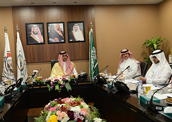 زيارة الامير سعود بن خالد للمدينة