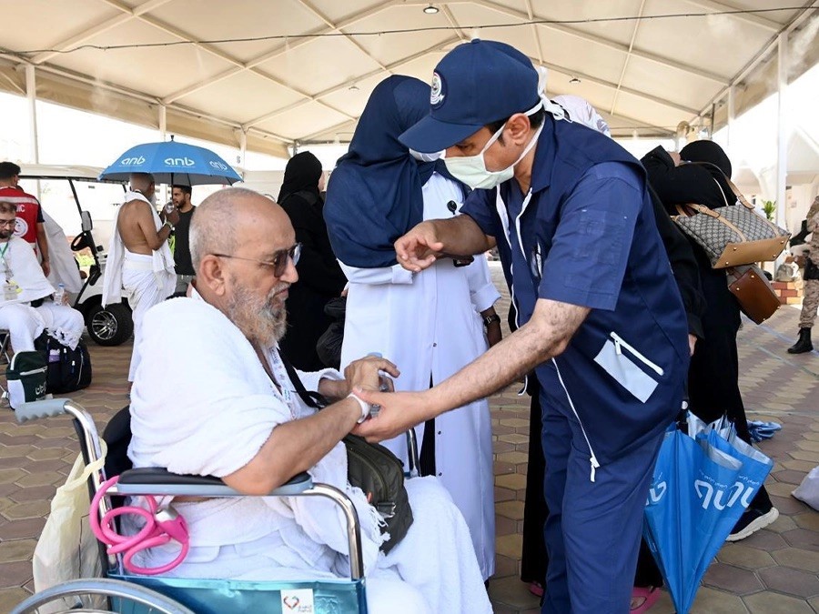 جهود متواصلة لخدمة حجاج بيت الله الحرام