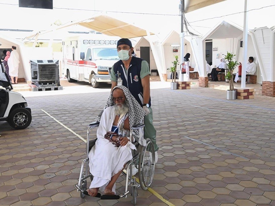جهود متواصلة لخدمة حجاج بيت الله الحرام