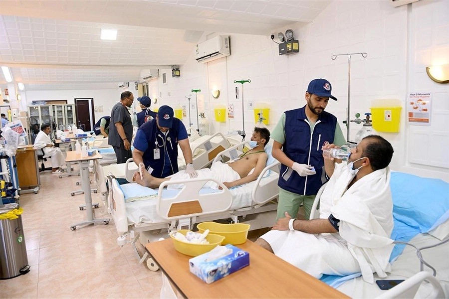 خدمات صحية لضيوف الرحمن